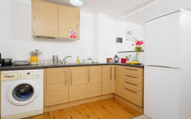 Central Hackney Apartment