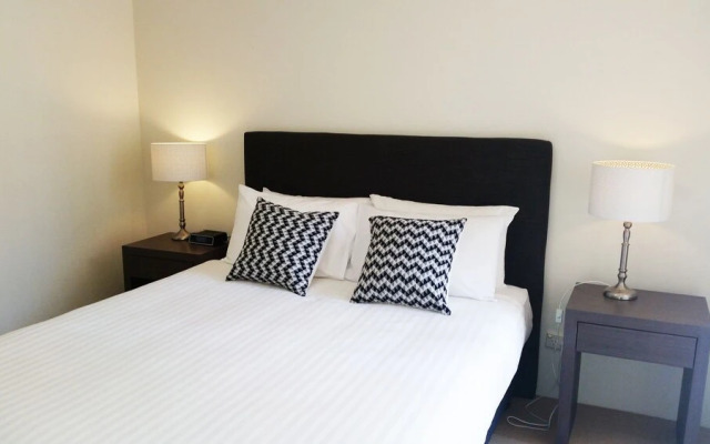 Wyndel Apartments - Shoremark