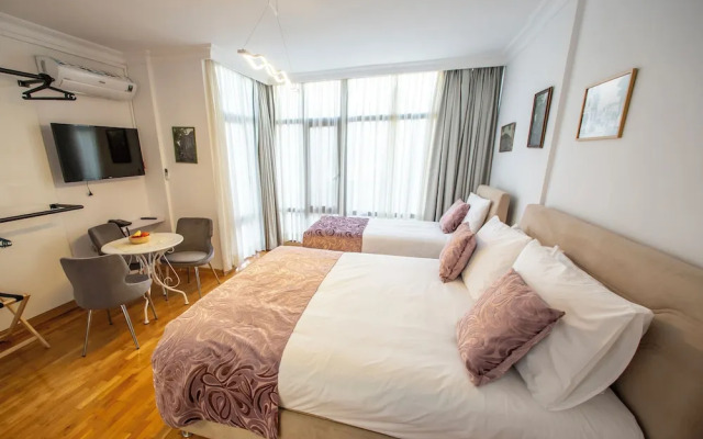 poseidon kınalıada pansiyon