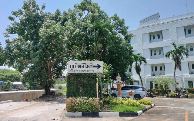 Phuket Ecozy Hotel