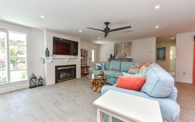 Sunset Splash by SKLRP