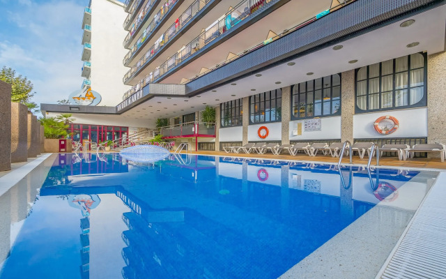 Garbi Calella Hotel