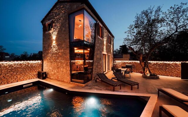 Villa Begonia with swimming pool, Privlaka (Zadar)