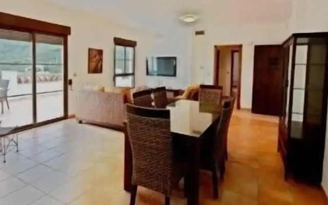 La Santa Cruz Apartments