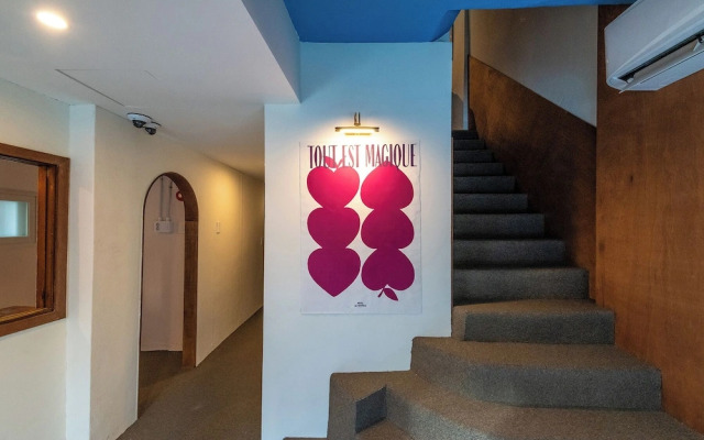 Crashin Yongsan Guesthouse