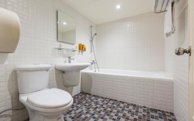 The Young Hotel Taoyuan