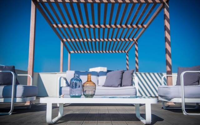 Cosmopolis Crete Suites