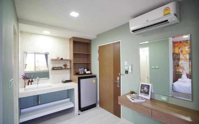 The Qube Fifty Hotel