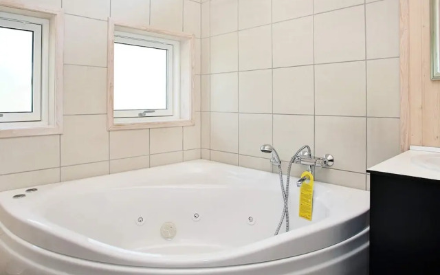 6 Person Holiday Home in Jerup