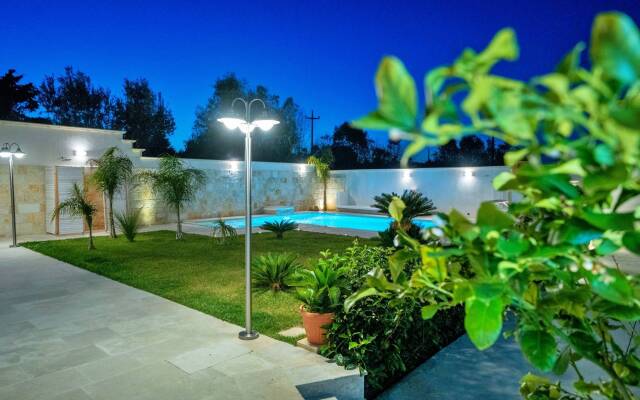 Villa Gargasole - Eleganza e Comfort con Piscina Privata