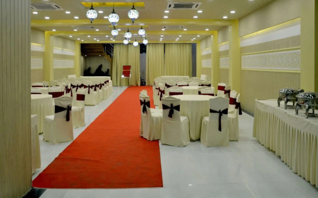 Hotel Rana International