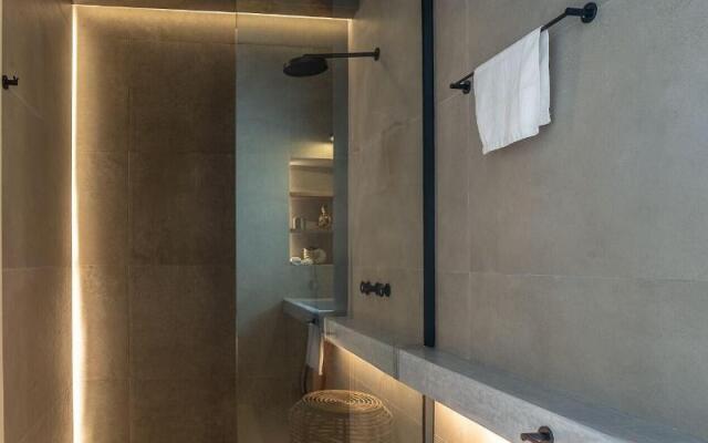 Camara Suites