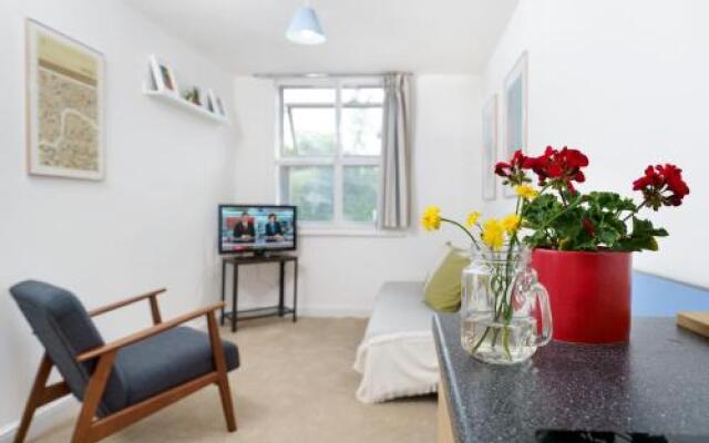 Central Hackney Apartment