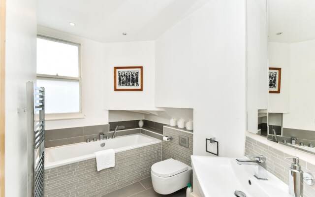 NEW Gorgeous 4 Bedroom Flat Muswell Hill Broadway