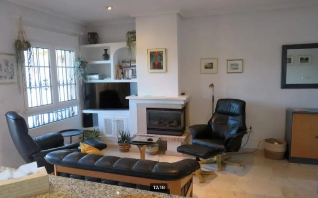 Belvilla by OYO Pera