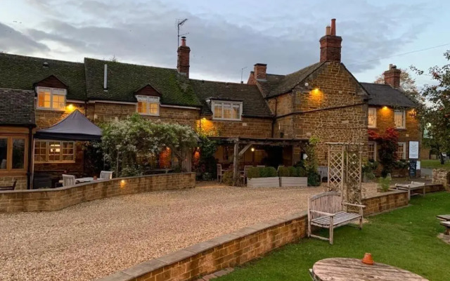 Old White Hart