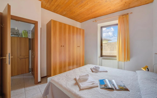 Al Peveri - Private Parking & Near Lake