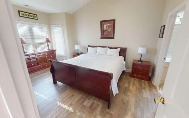 Magnolia Pointe 4877-302 2 Bedroom Condo