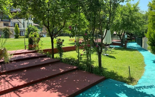 Sarikonaklar Garden Village