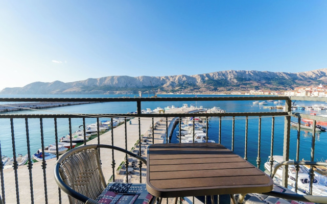 Apartment Jasna By the sea