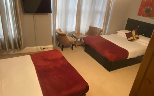 Diamonds Lodge Ltd
