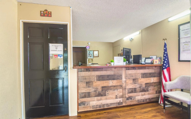 OYO Hotel Vienna I-75