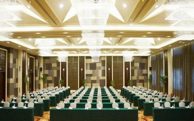 JunYue ShiYuan Hotel