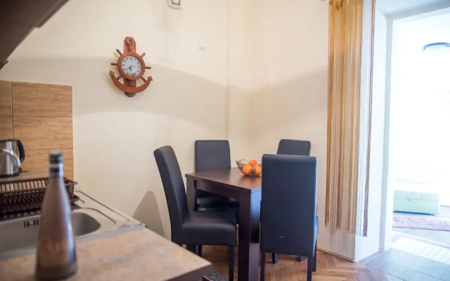 Apartments Old Town Aleksici