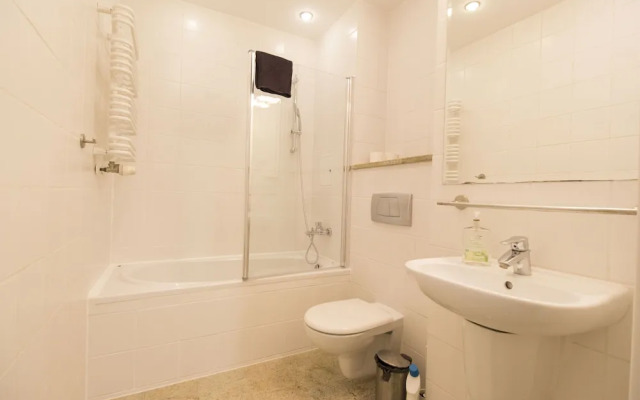 Lucky Apartments  Wita Stwosza 15