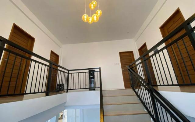 Oia Suites
