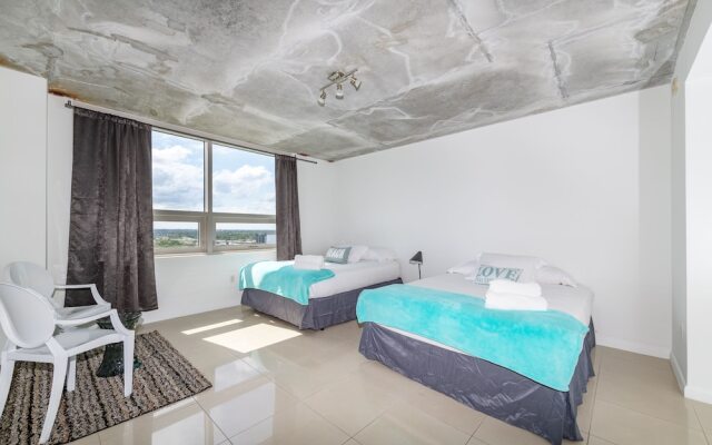 Miami World Rental - Midtown 1106