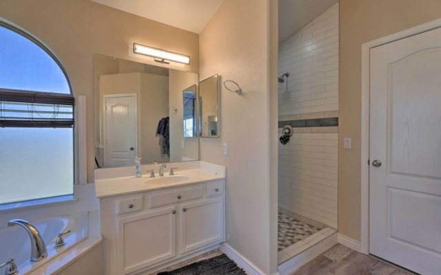 Luxe Gilbert Retreat w/ Private Pool & Game Room!