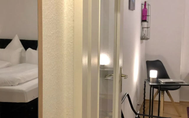 Q! Apartments Berlin ALEX