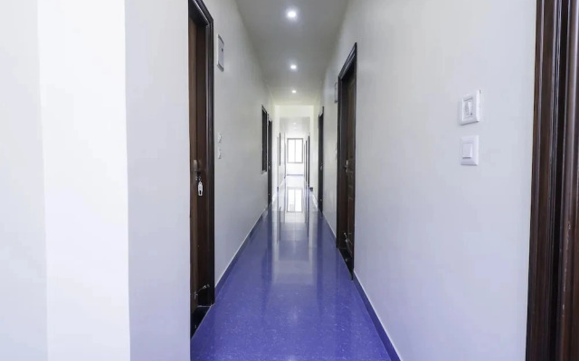 OYO Rooms World Trade Park JLN Marg