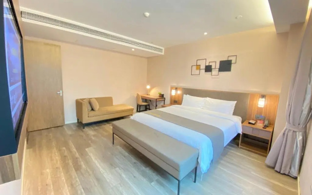 Homeinn Hotel (Wuxi Nanchan Temple Sanyang Square)