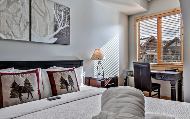 Rundle Cliffs Lodge by Spring Creek Vacation