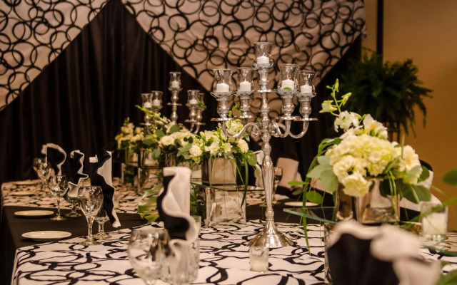 Quality Inn & Suites Downtown Mansfield