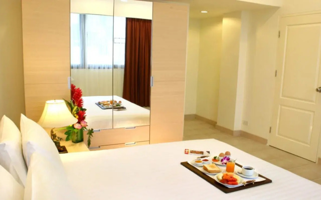 Tarntawan Place Apartments