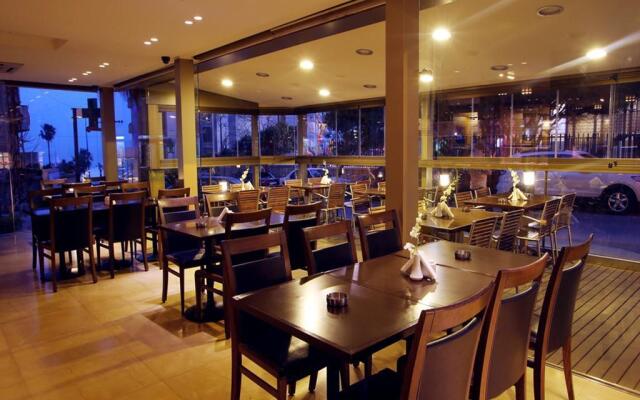 Lancaster Suites Raouche