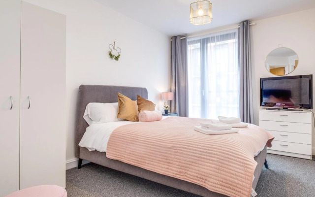 Fairytale 2 Bedroom Apartment City Centre Free Parking