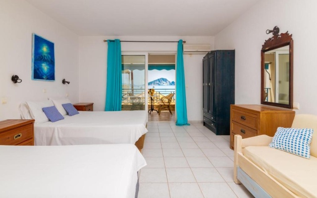 Seaside Apartments