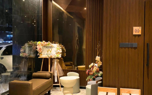 The W Avenue – Lobby – Bandung
