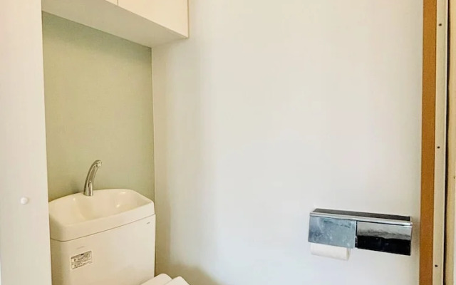 GLOU Shinjuku Family