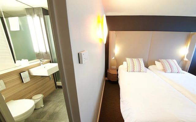 Campanile Clermont-Ferrand ~ Aubière