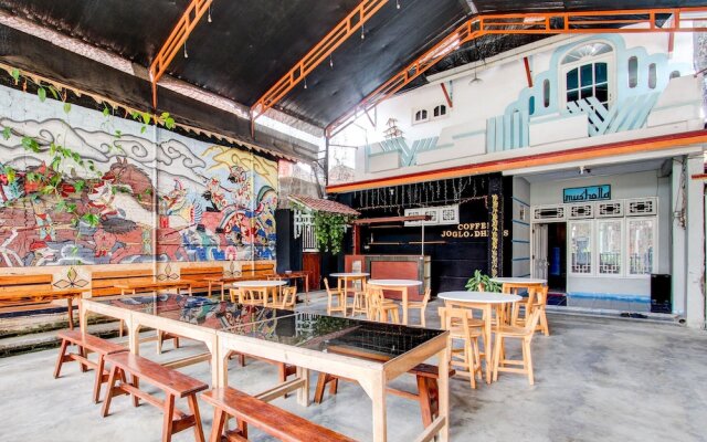 Hotel O Homestay Joglo Dephis Syariah