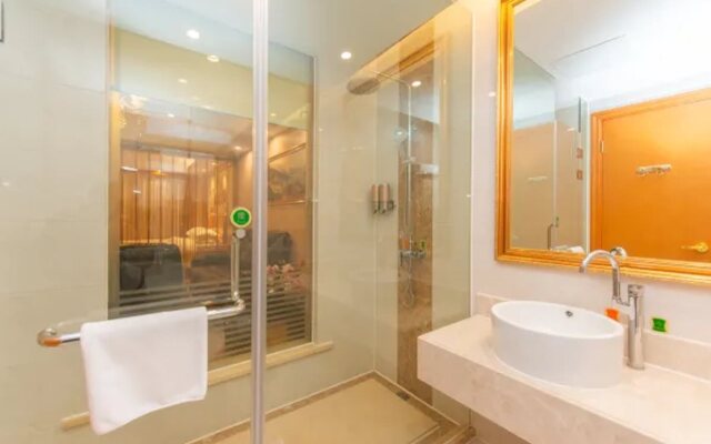 Vienna Hotel (Shanghai Songjiang Mall Miaoqian Street)