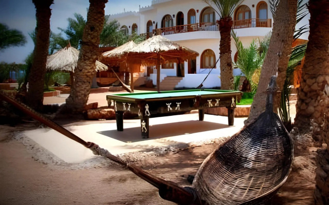 Shams Hotel & Dive Centre