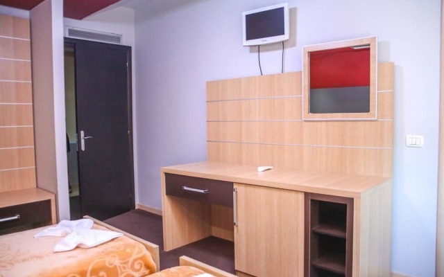 Hotel Vila Aeroport