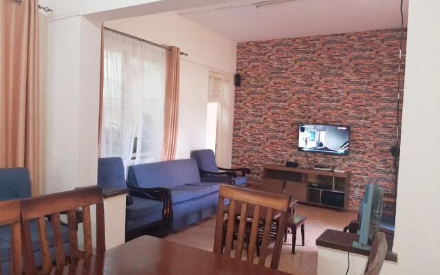 Elisol Residence