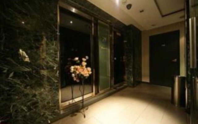 Queen 21 Hotel Sinchon